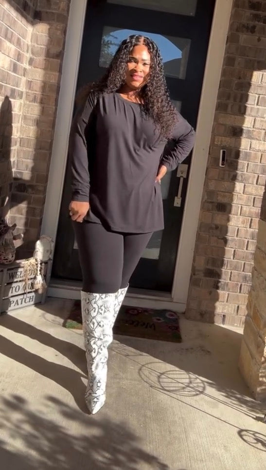 black plus size long sleeve legging set